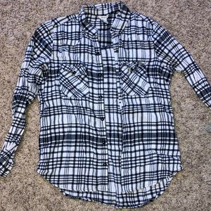 Forever 21 black and white flannel button up